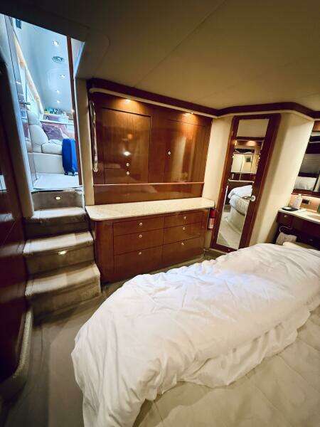 2003 Sea Ray 480 Motor Yacht