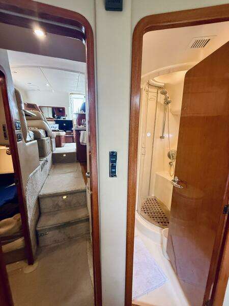 2003 Sea Ray 480 Motor Yacht