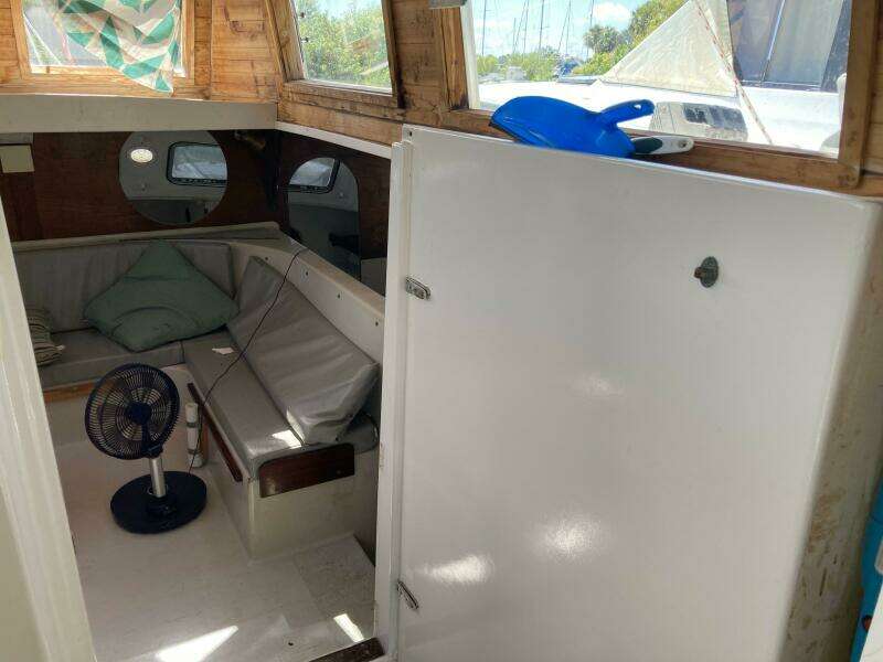 1976 Catalac 9 Meter