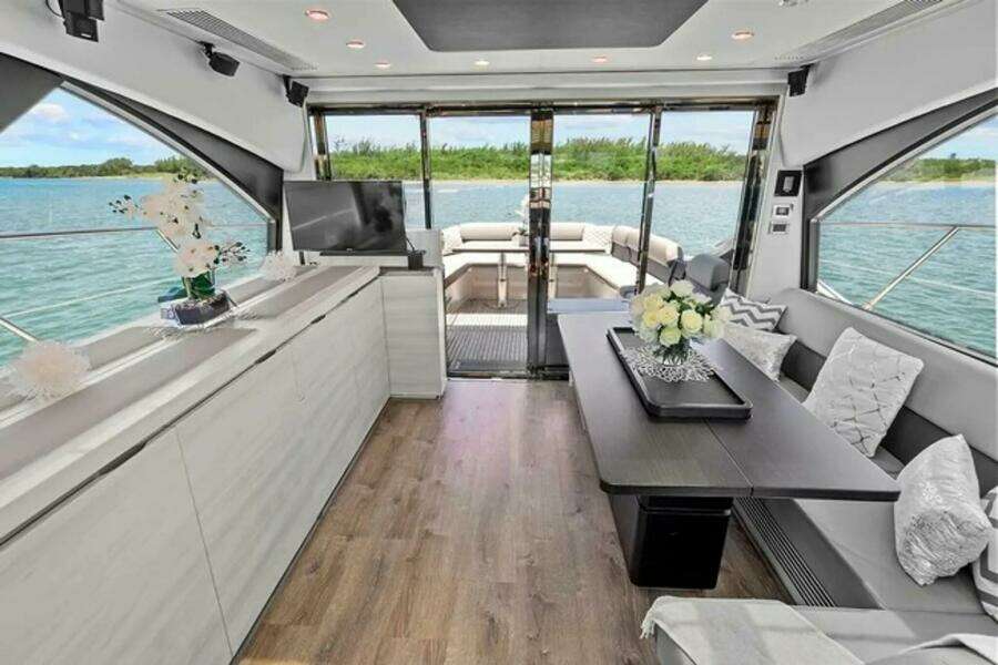 2015 Azimut 55S