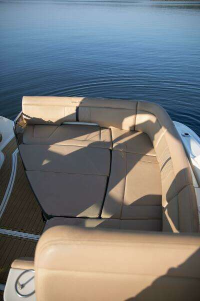 2016 Sea Ray 350 Sundancer