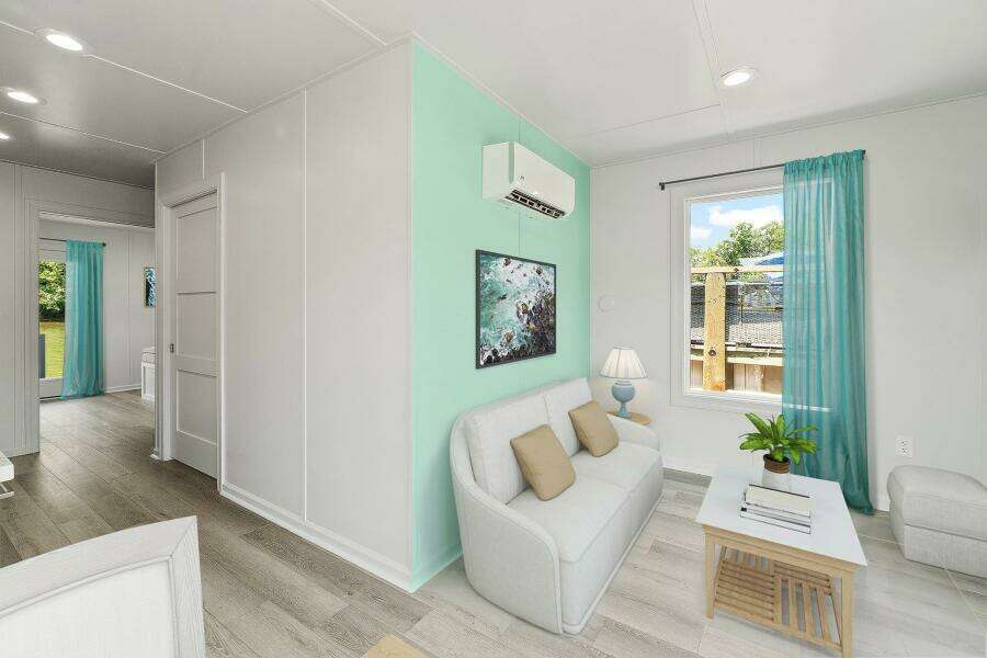 2025 Custom Hank's 40 Houseboat