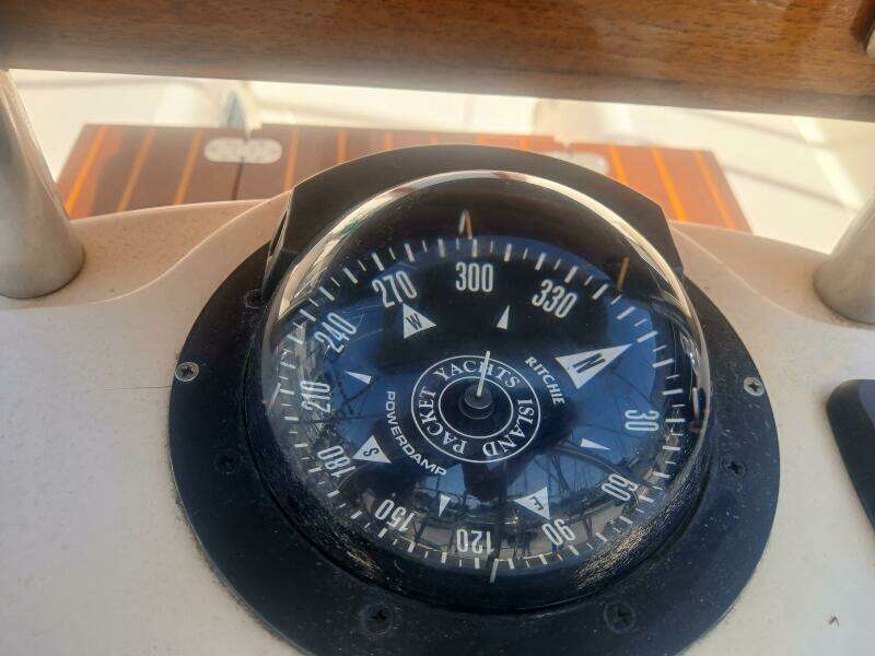 1999 Island Packet 45