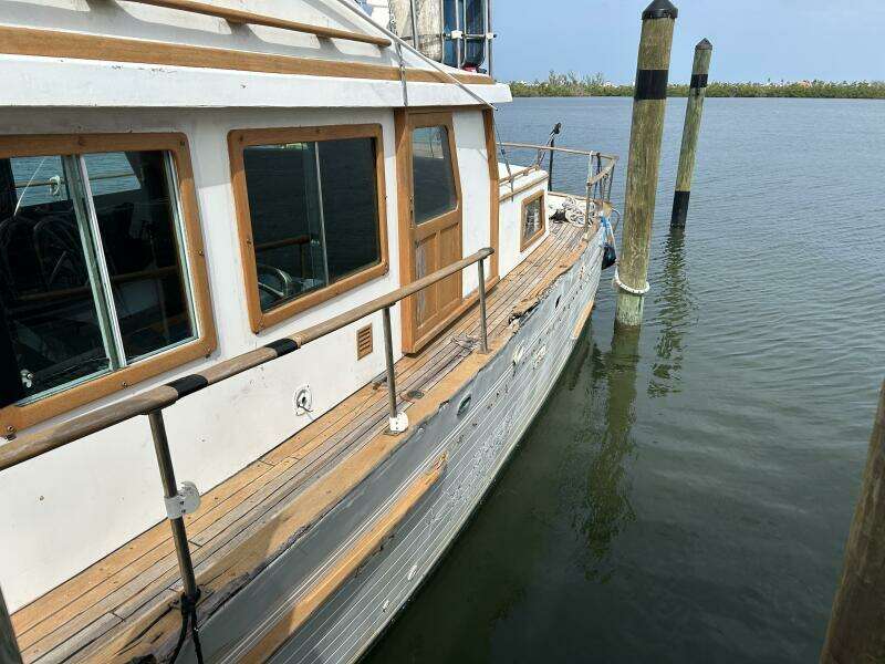 1978 Albin Dual Cabin