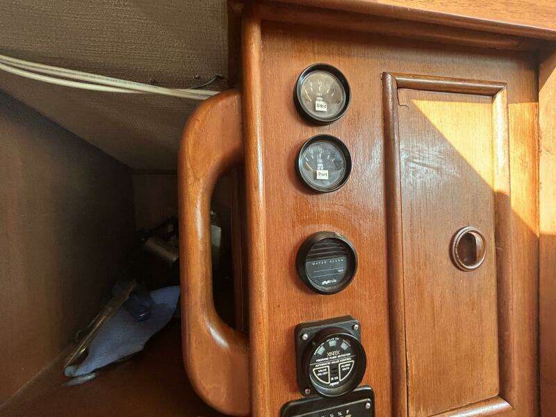 1978 Albin Dual Cabin