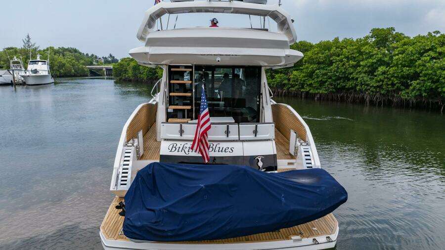 2017 Galeon 510 Skybridge