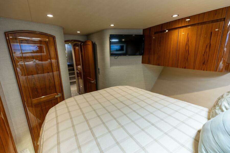 2015 Viking 62 Convertible- Gas Money- VIP Stateroom