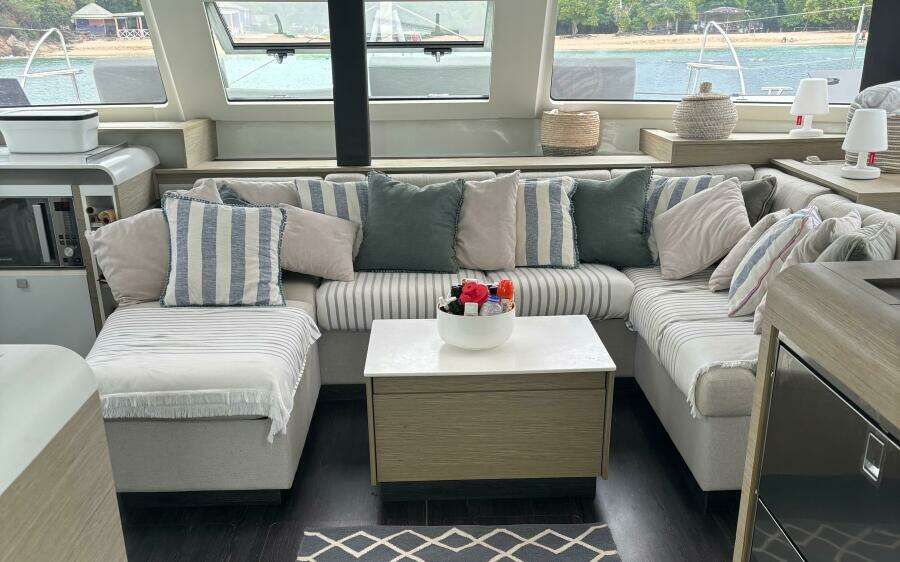 2021 Fountaine Pajot Elba 45