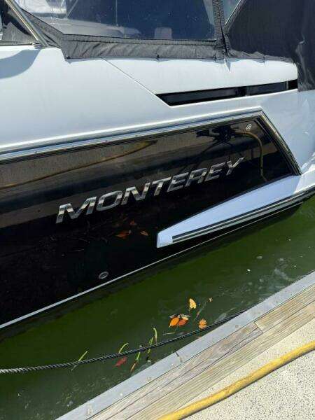 2016 Monterey 360 Sport Coupe Badge