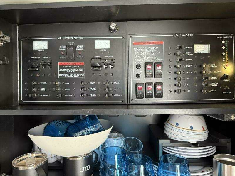 2016 Monterey 360 Sport Coupe