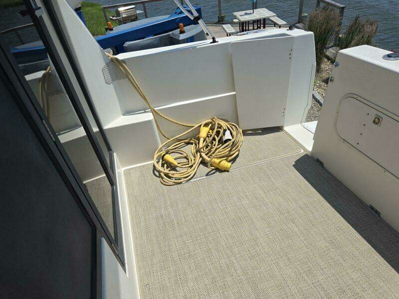 2005 Bayliner 289 EC