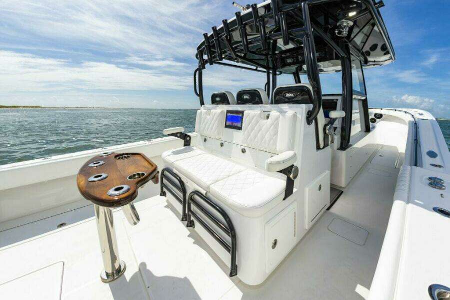 30521bbd Cc04 48c7 B2fb 7dc45bf33dda