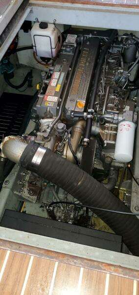 2004 Mainship 400 Trawler