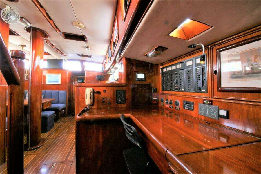 1988 Cooper Pilothouse 60