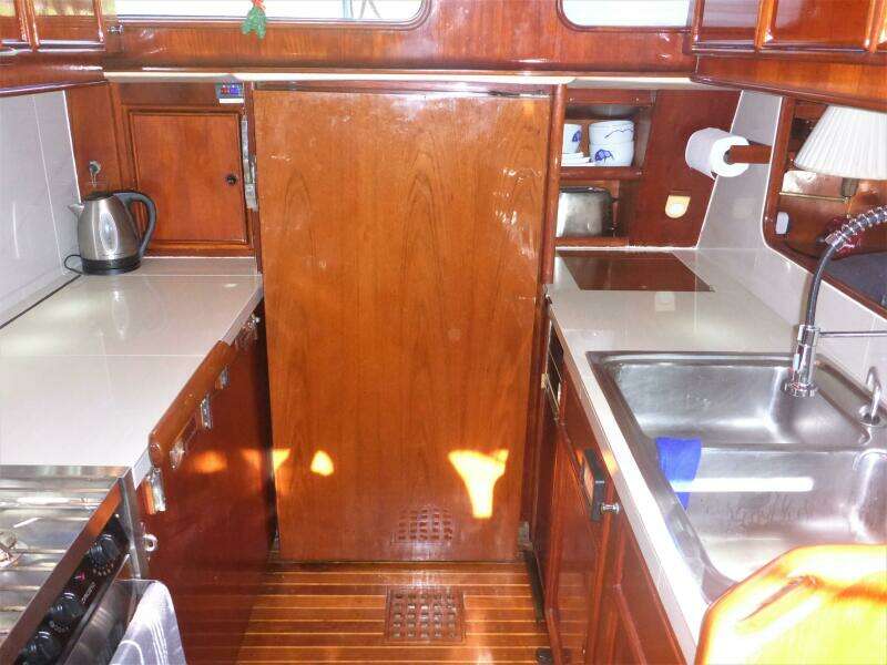 1988 Cooper Pilothouse 60