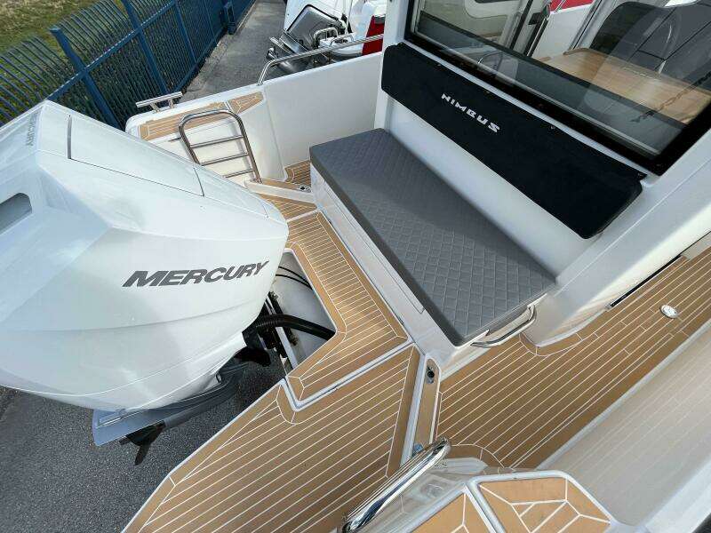 Nimbus Commuter 9 Aft Seating