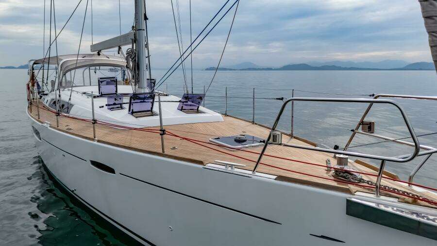 2017 Beneteau Oceanis 60