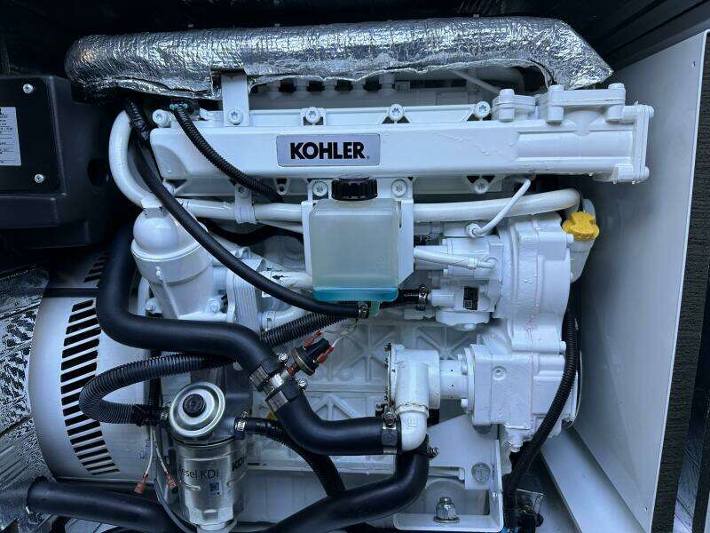 2023 Fountaine Pajot Aura 51 (Smart Electric)