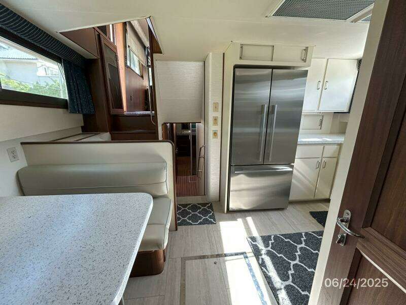 63' Hatteras galley aft