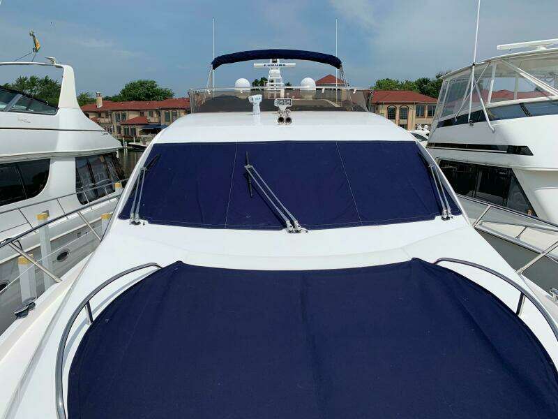 2010 Sunseeker 60 Manhattan