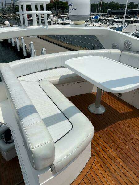 2010 Sunseeker 60 Manhattan