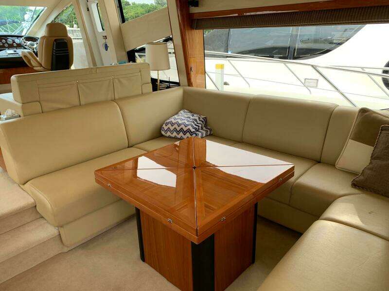 2010 Sunseeker 60 Manhattan