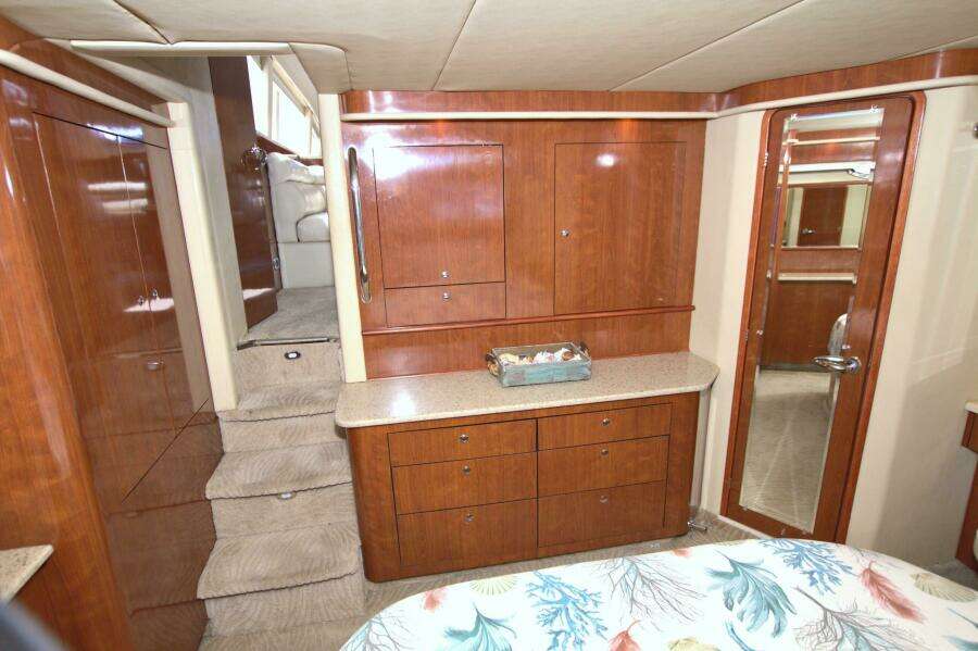2003 Sea Ray 480 Motor Yacht