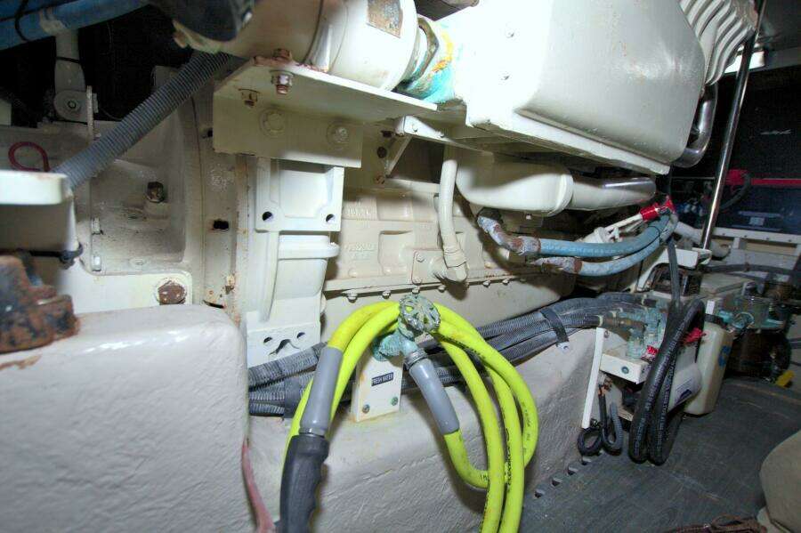 2003 Sea Ray 480 Motor Yacht