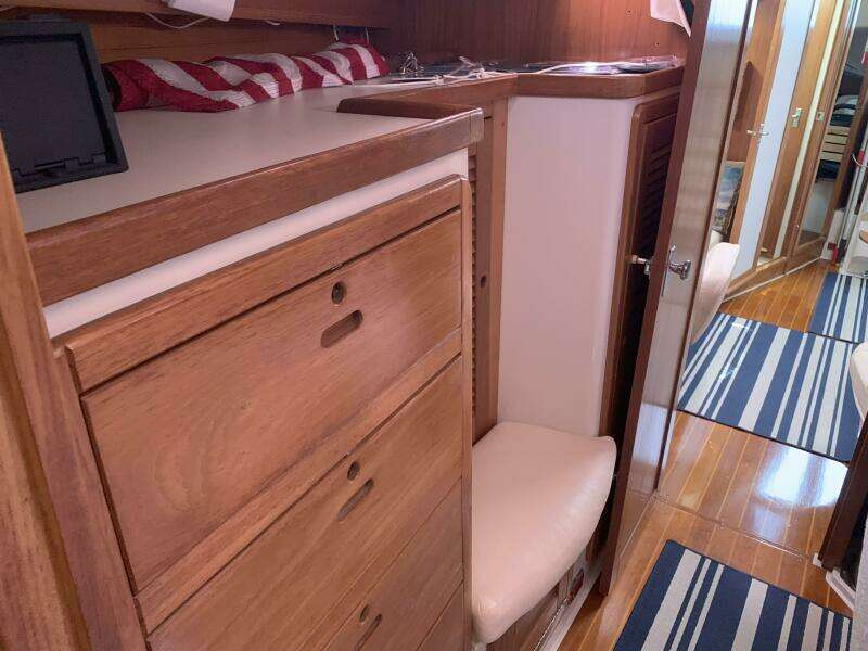 1995 Catalina 42 Mk II