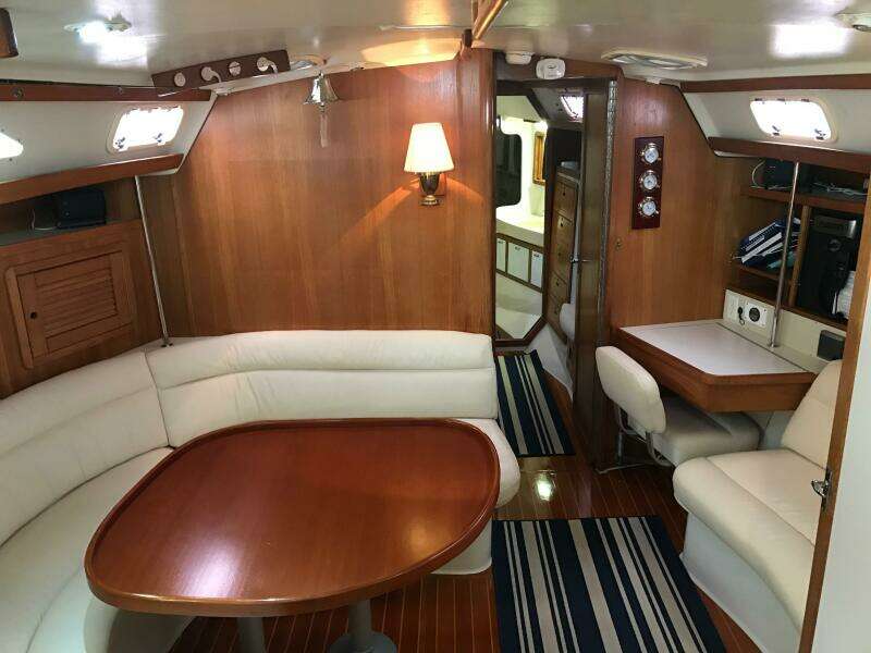 1995 Catalina 42 Mk II