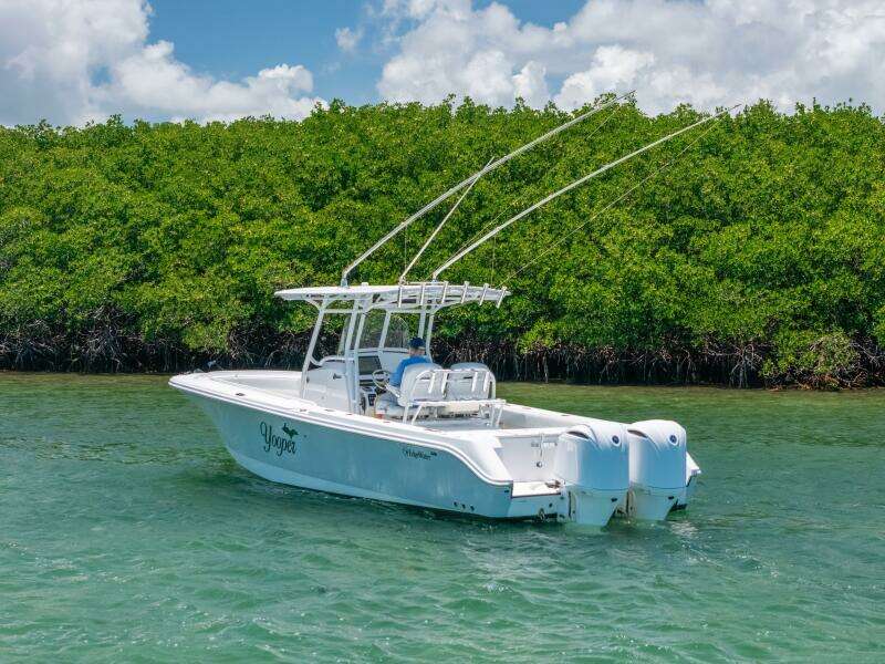 2017 Edgewater 318CC