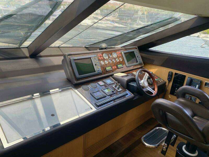 2011 Princess Yachts 