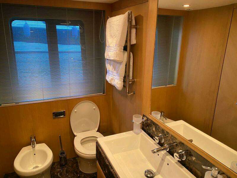 2011 Princess Yachts 