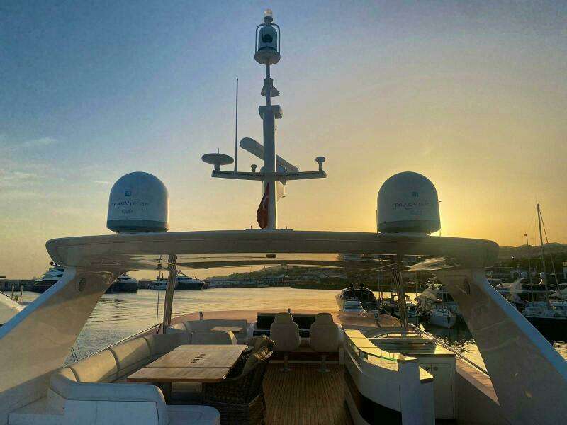 2011 Princess Yachts 
