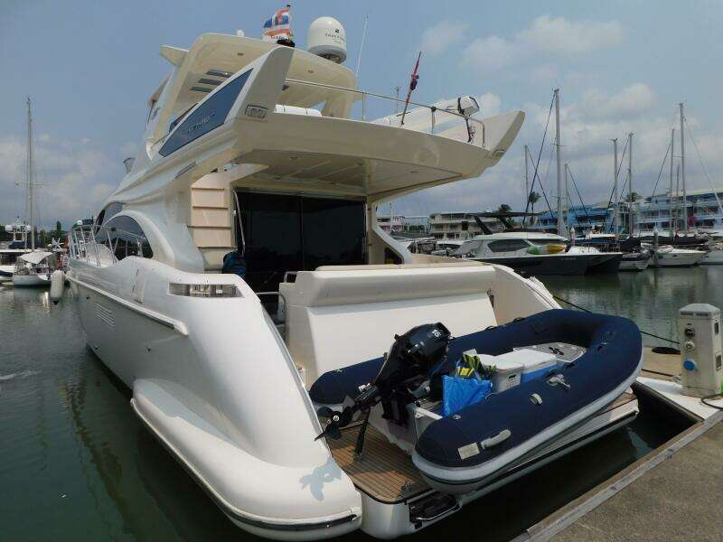 2011 Azimut 58 Fly