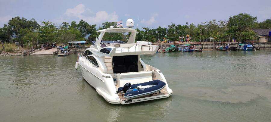 2011 Azimut 58 Fly