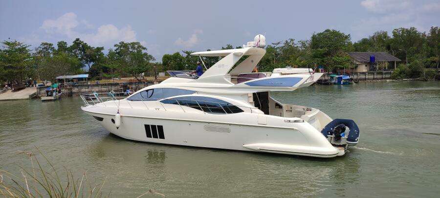 2011 Azimut 58 Fly