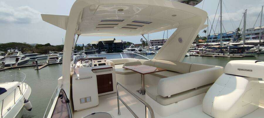 2011 Azimut 58 Fly
