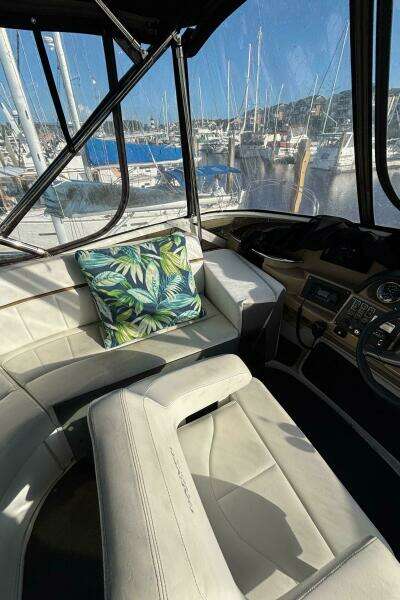 2001 Carver 396 Aft Cabin MY