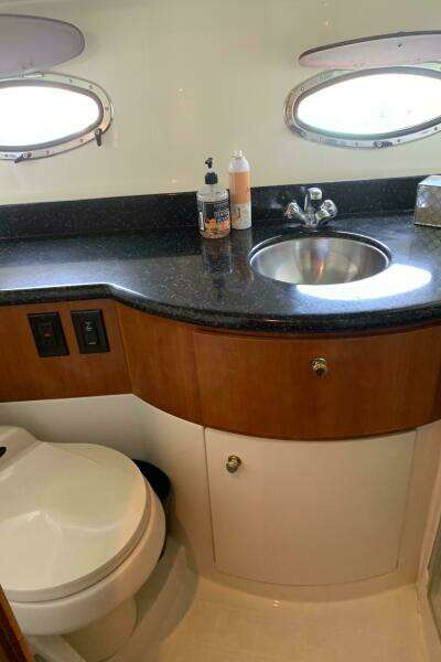 2001 Carver 396 Aft Cabin MY