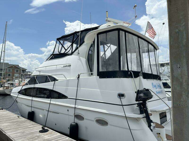 2001 Carver 396 Aft Cabin MY