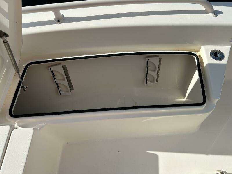 2019 Pathfinder 2200 CC