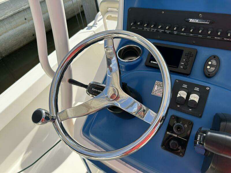 2019 Pathfinder 2200 CC