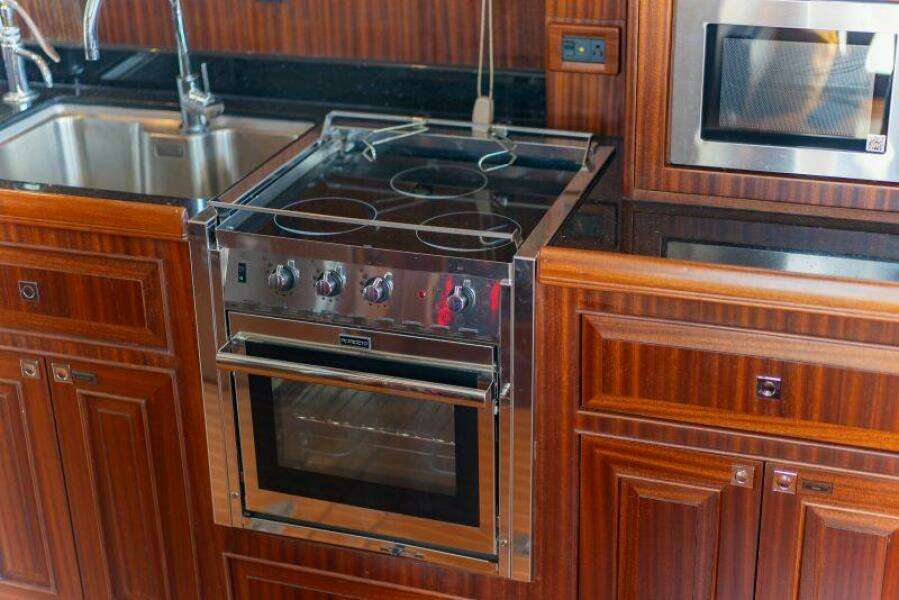 2019 Selene 42 Voyager Sedan