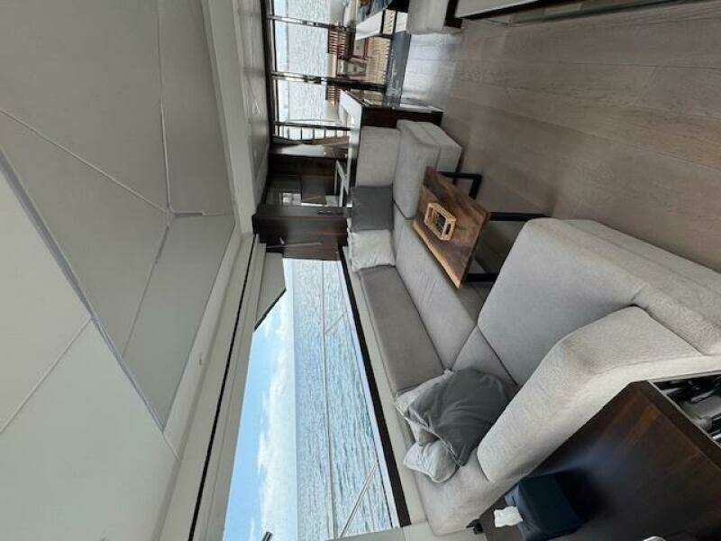 2022 Sunseeker Manhattan 68