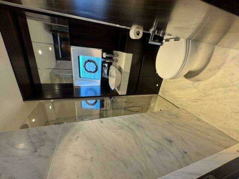 2022 Sunseeker Manhattan 68