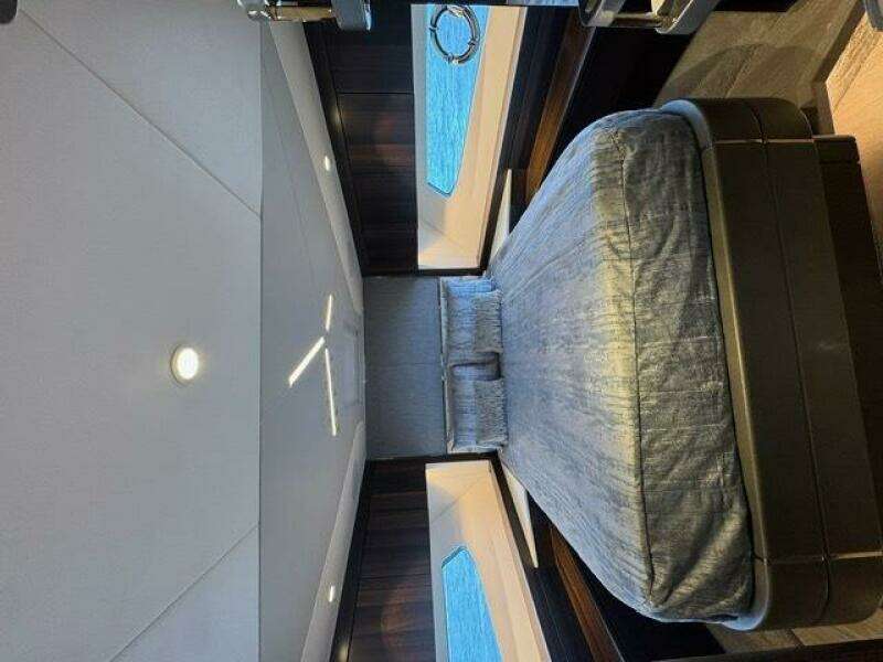 2022 Sunseeker Manhattan 68