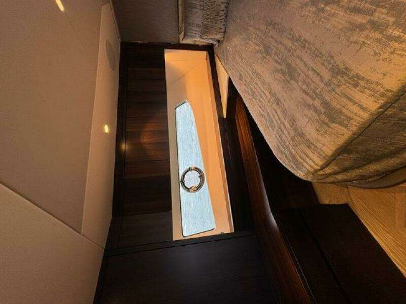 2022 Sunseeker Manhattan 68