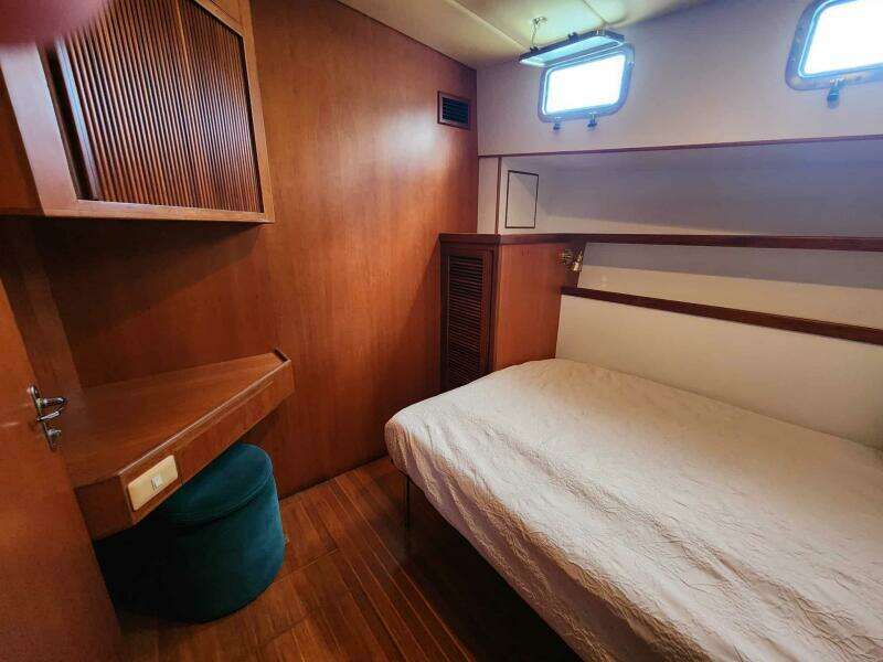 1998 Krogen Express 49