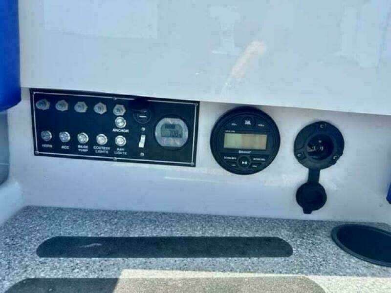 2023 Vision Fantail 217